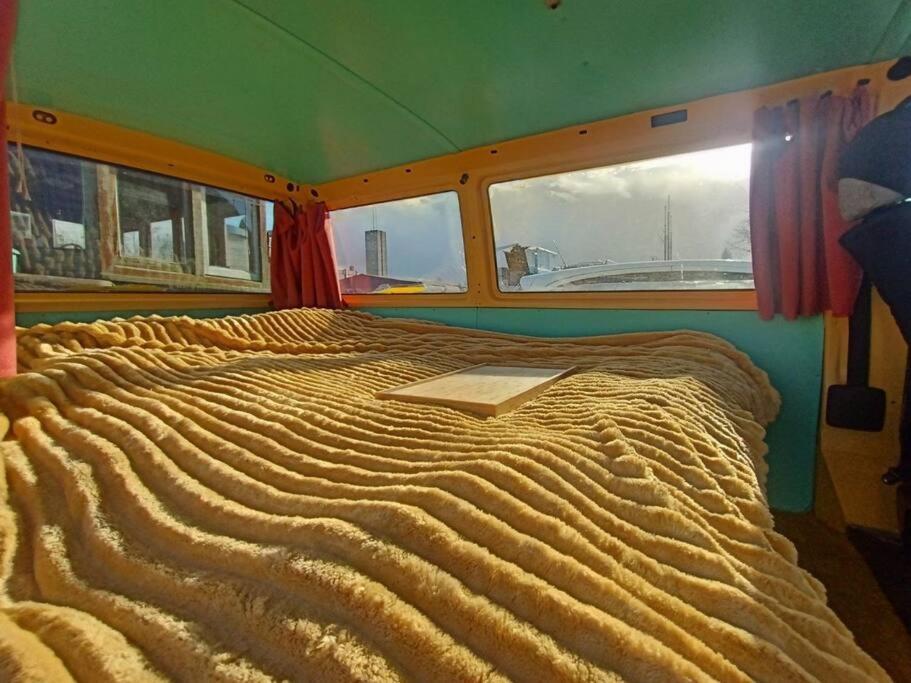 Surfer Van Retreat Groningen Eksteriør bilde